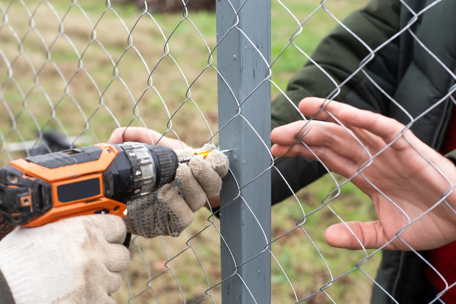 Professional Fence Repair Hialeah, FL Professional Fence Repair Hialeah, FL